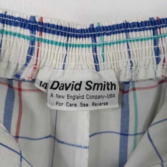 VINTAGE David Smith Womens White Plaid Pleated Shorts Size 14 - Made in USA - Picture 4 of 12